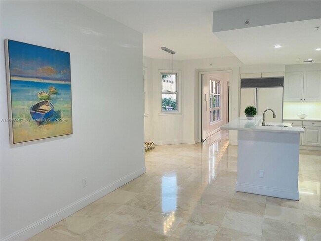 Building Photo - 13631 Deering Bay Dr