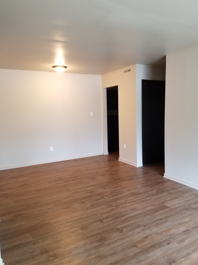 Photo - The Quarters East Lansing Apartments