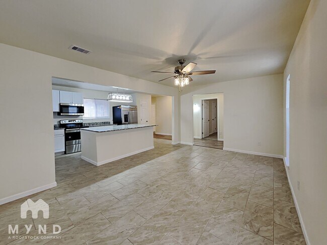 Foto del edificio - 4809 Cedar St