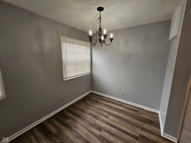 Building Photo - 6476 Lupine Terrace