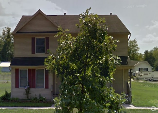 Building Photo - 154 Fair Ave