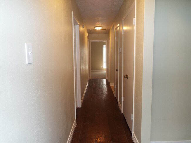 Foto del edificio - 17322 Baronshire Dr