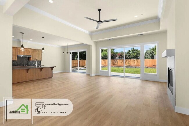 Foto del edificio - 2856 River Dr