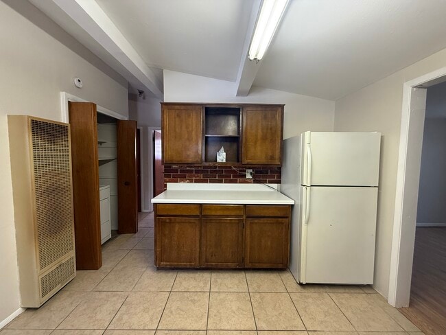 Foto del edificio - 112 Jenny Kay Ln