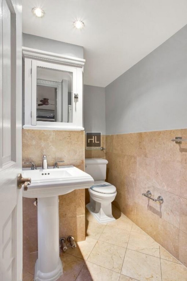 Foto del edificio - Perry Street