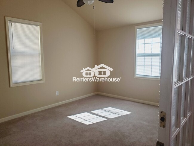 Foto del edificio - 3172 Bob Cox Rd