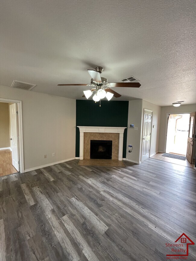 Foto del edificio - 2209 SW Oxford Dr