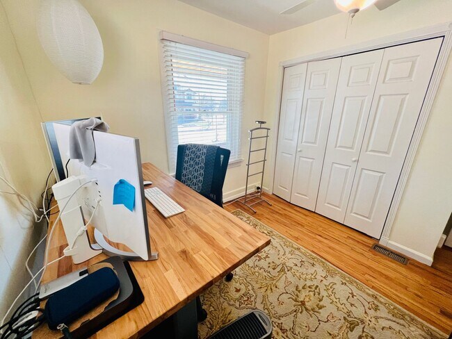 Foto del edificio - $0 DEPOSIT OPTION! ROSEDALE SUBDIVISION, CHARMING BRICK RANCH, PARTIALLY FINISHED BASMENT, 3 BED,...