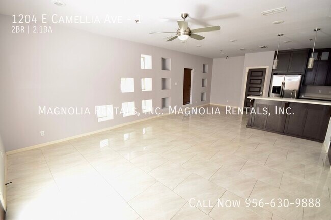 Foto del edificio - 2 bedroom Townhouse for Rent in McAllen