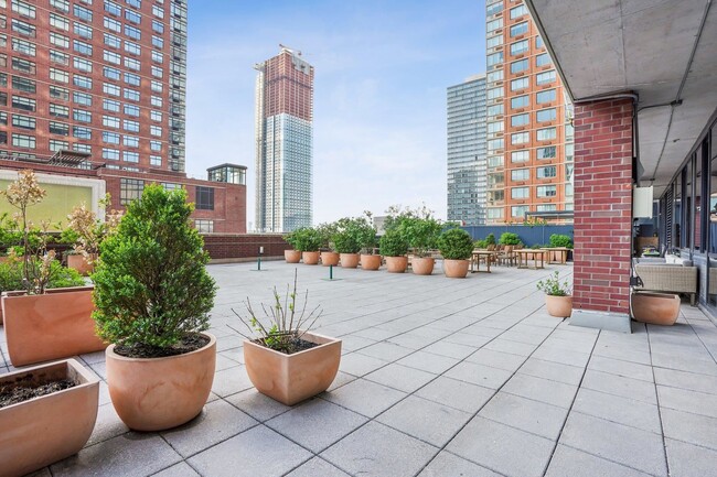 Foto del edificio - 389 Washington St