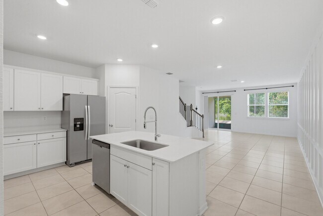 Foto del edificio - 95 Seaport Breeze Rd