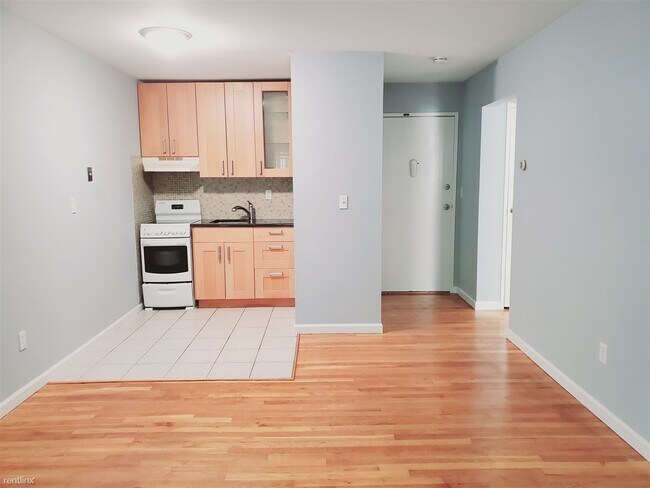 Foto del edificio - 1 br, 1 bath Condo - 43 Crescent St Unit G