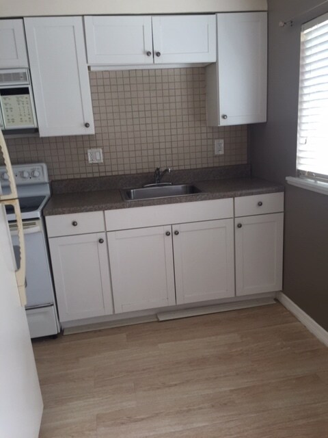 Foto del edificio - 410 28th St W