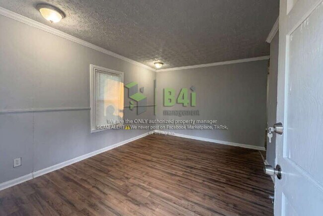 Foto del edificio - 1313 Ridgeview Dr