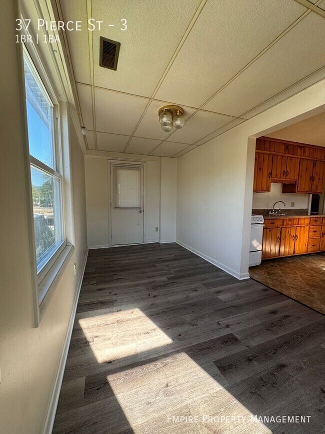 Foto del edificio - 37 Pierce St