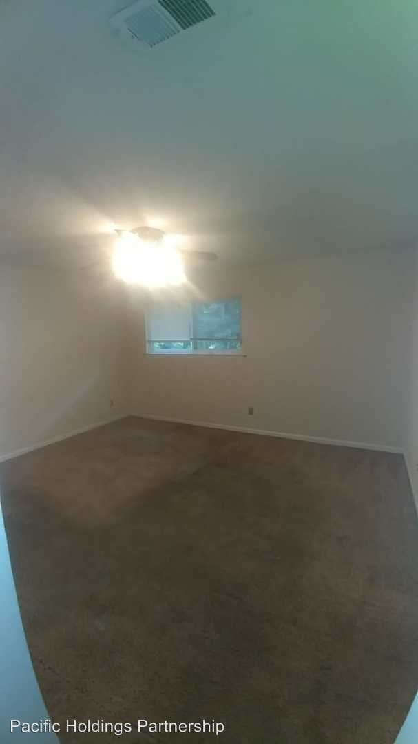 Foto del edificio - 3 br, 2.5 bath House - 2028 Oak Park Lane