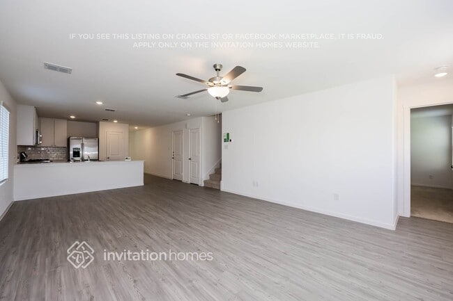 Building Photo - 4033 Drifters Bnd Dr