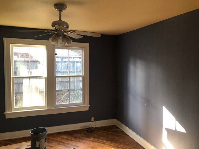 Building Photo - 5519 Lavey Ln