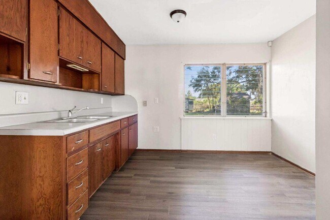 Foto del edificio - Two Bedroom One Bath