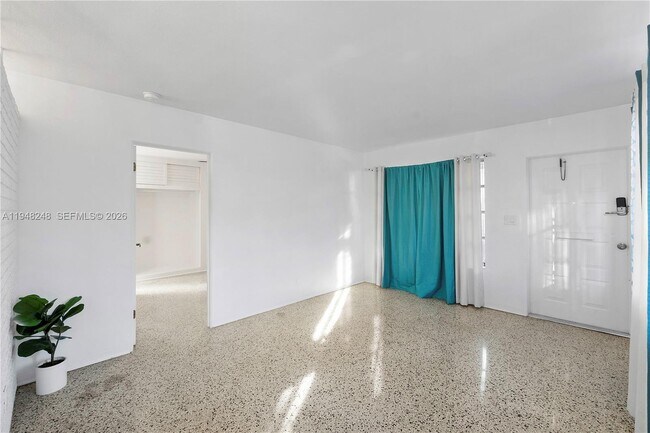 Foto del edificio - 1821 SW 11th Ct