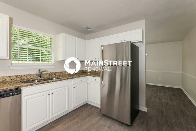 Building Photo - 3 Bedroom Pet-Friendly Home in DECATUR, GA...