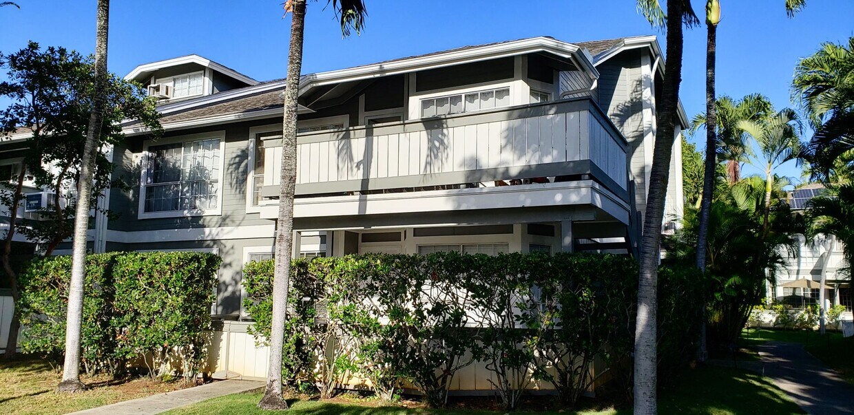 Primary Photo - Crosspointe SaltLake Aloha Stadium Area 2 ...