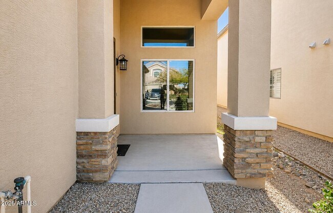 Foto del edificio - 42065 W Hillman Dr