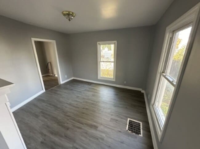 Foto del edificio - 79 Parker St