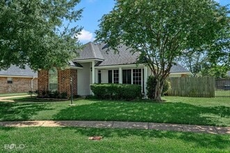 Building Photo - 6004 Kateland Dr