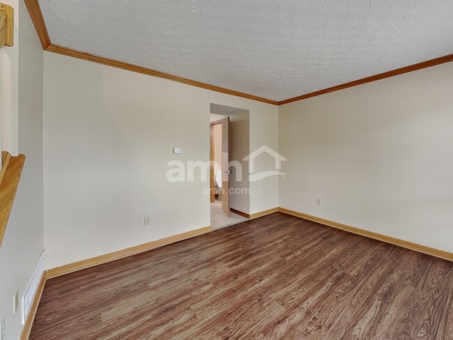 Building Photo - 7624 Harbour Town Dr