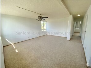 Building Photo - 95-656-656 Hanile St