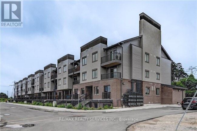 Building Photo - 350 Fisher Mills Rd