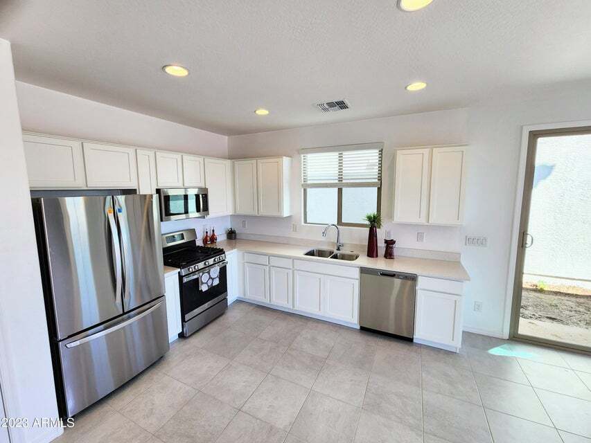 Foto principal - 4222 S 58th Dr