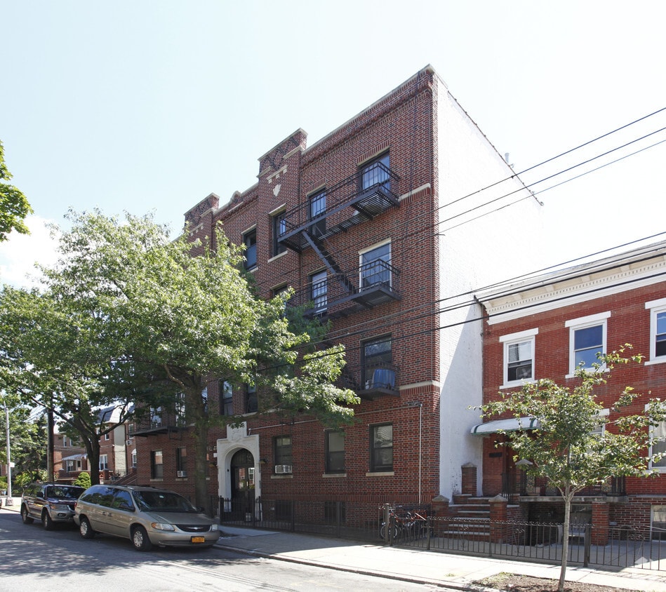 Foto del edificio - 25-63 42nd St