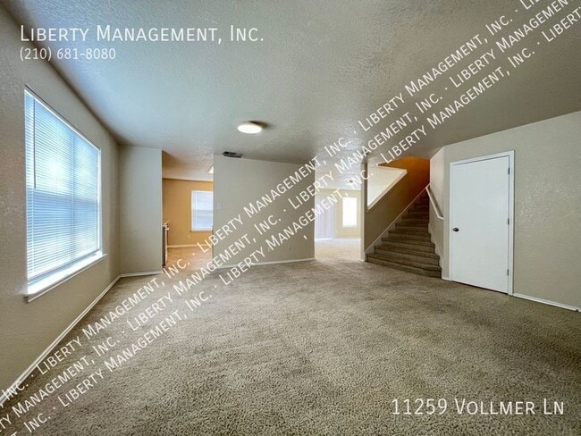 Building Photo - Great 4 Bedroom, 2.5 Bath home near 1604 &...