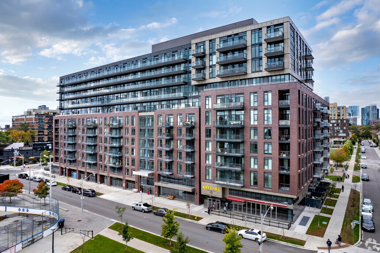 The Sumach by Chartwell Apartments 146 Sumach St Toronto, ON