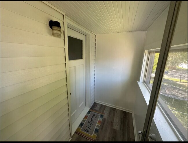 Foto del edificio - 2340 Electric St