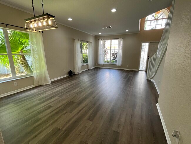 Building Photo - 7299 Panache Way