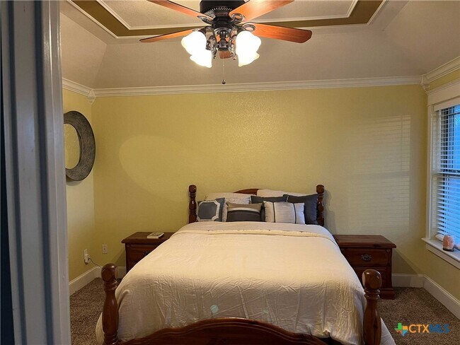 Foto del edificio - 5504 Eldie Ct