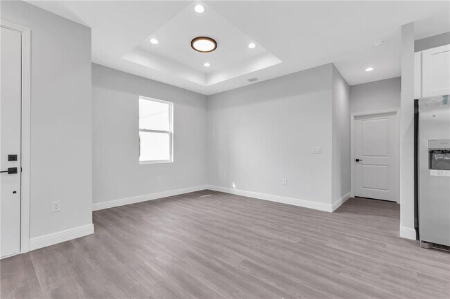 Foto del edificio - 13306 Allentown Ave