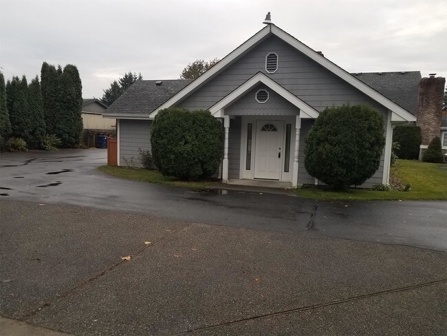 Building Photo - 7111 Armar Rd