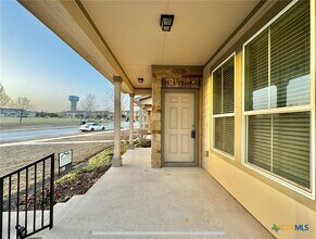 Building Photo - 417 Katmai Cir