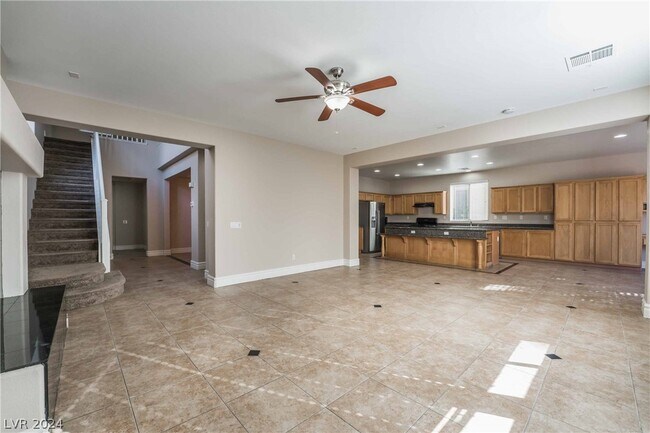 Building Photo - 245 Via Di Citta Dr