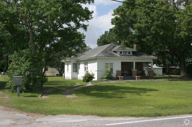 Foto del edificio - 4909 Coronet Rd