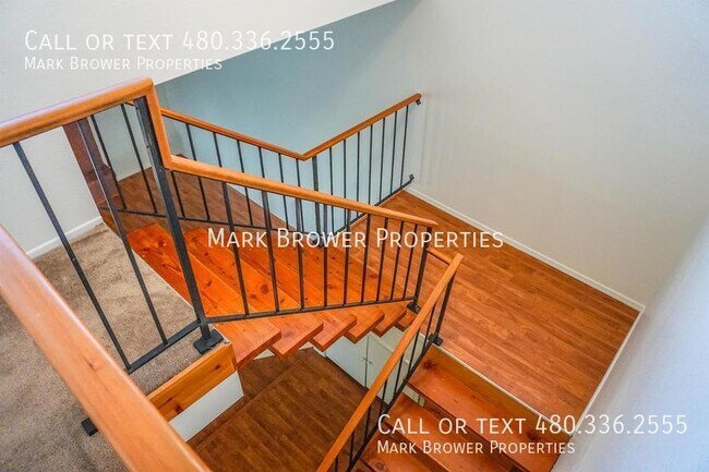 Building Photo - 3131 S Fairfield Dr