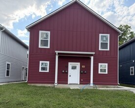 Building Photo - 1842 Gent Ave