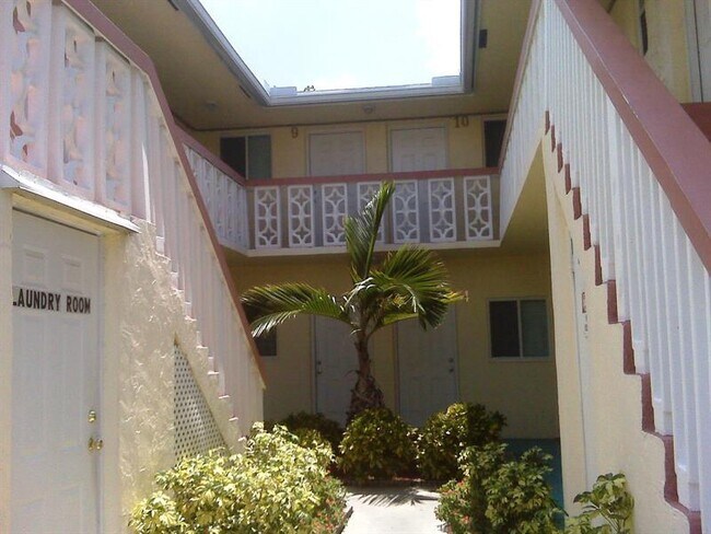 Foto del edificio - 724 NE 4th St