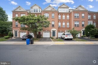 Building Photo - 13013 Park Crescent Cir