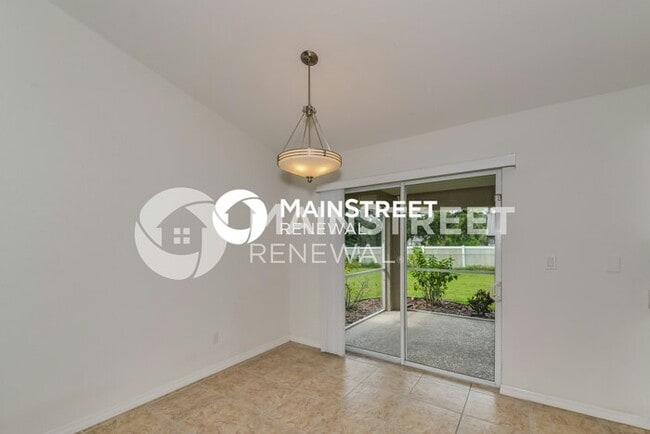 Building Photo - 3 Bedroom Pet-Friendly Home in NORTH PORT,...