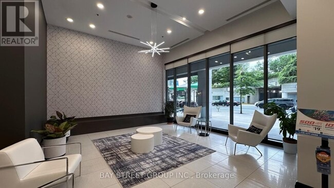 Building Photo - 25 Lower Simcoe St